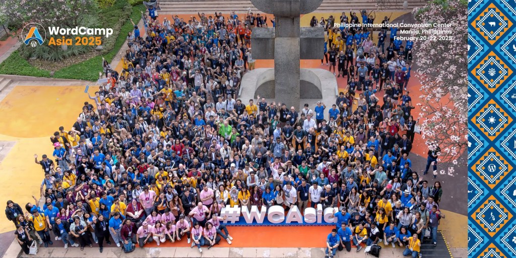 WordCamp Asia 2025 attendees gathered for a group photo